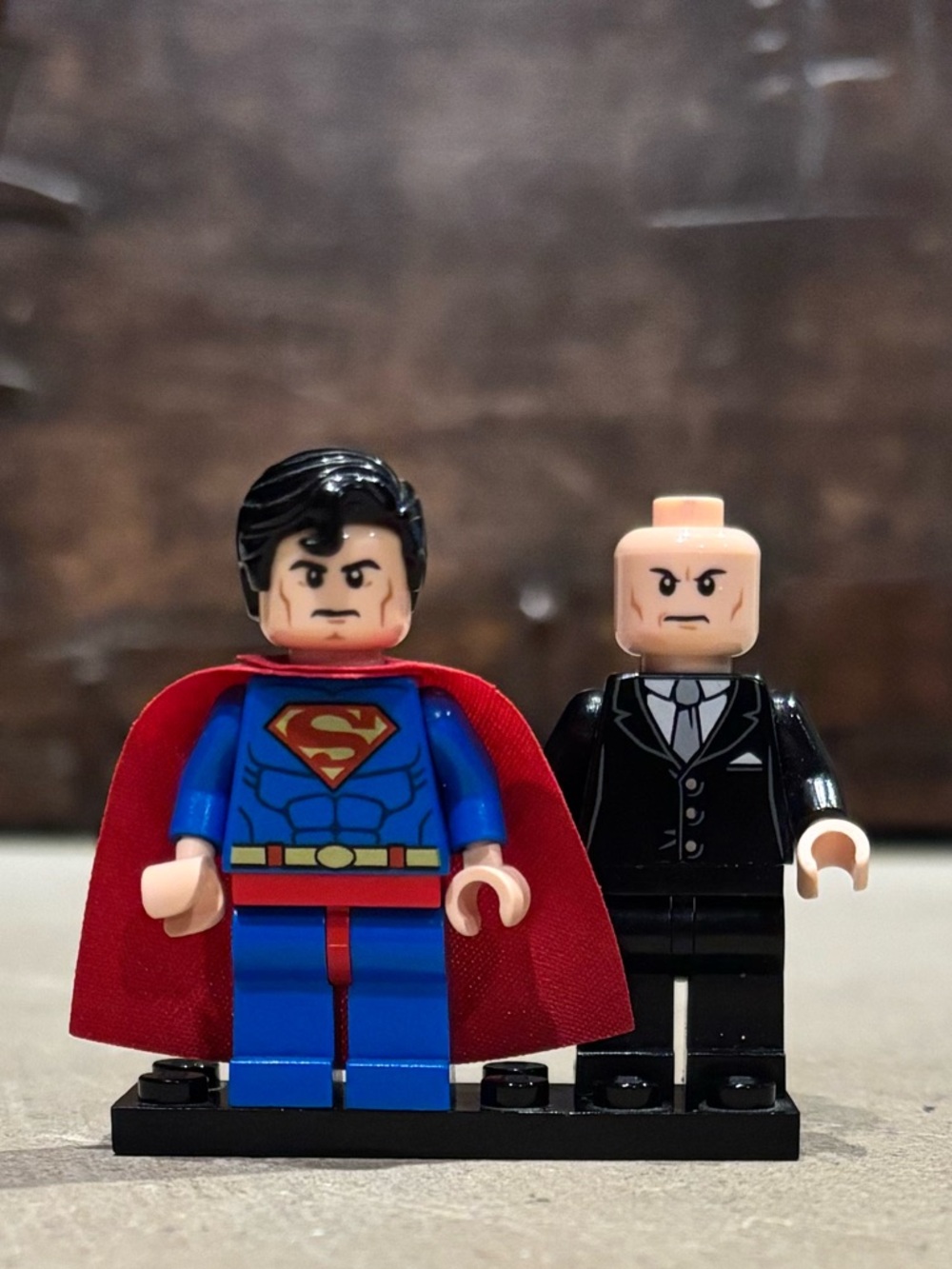 LEGO DC Super Heroes Superman and Lex Luthor minifigures